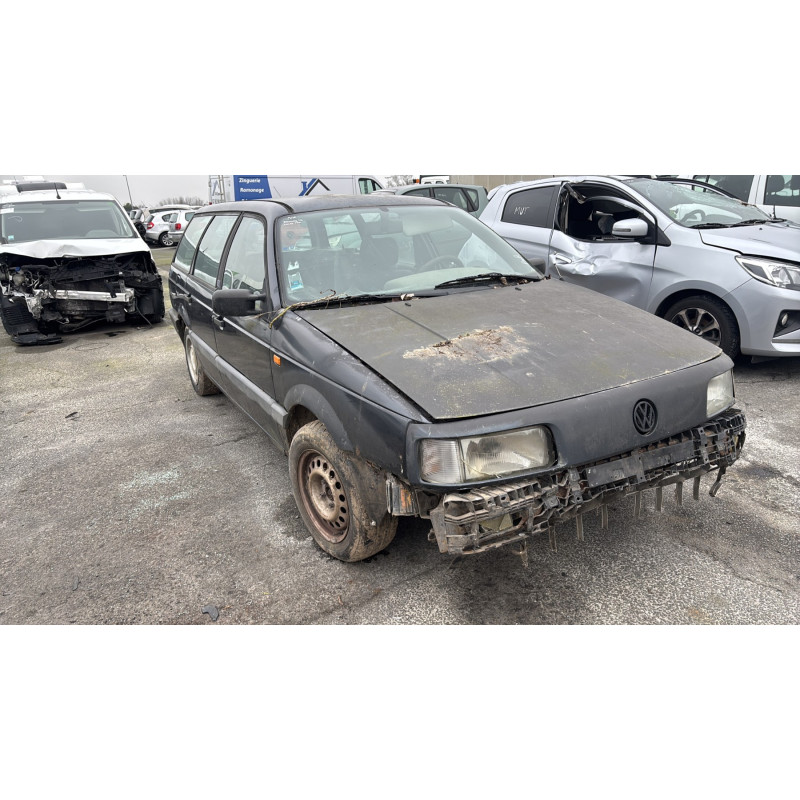 Feu arriere principal droit (feux) VOLKSWAGEN PASSAT 3 Photo n°7