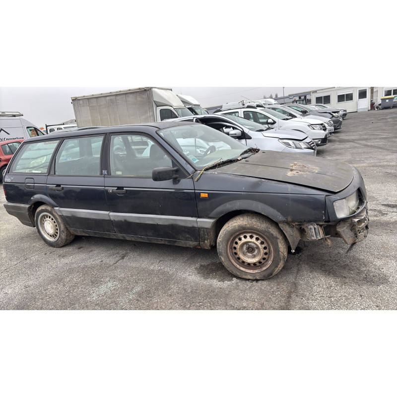 Feu arriere principal droit (feux) VOLKSWAGEN PASSAT 3 Photo n°8