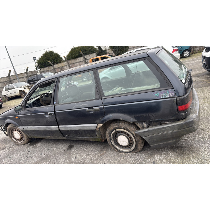 Feu arriere principal droit (feux) VOLKSWAGEN PASSAT 3 Photo n°12