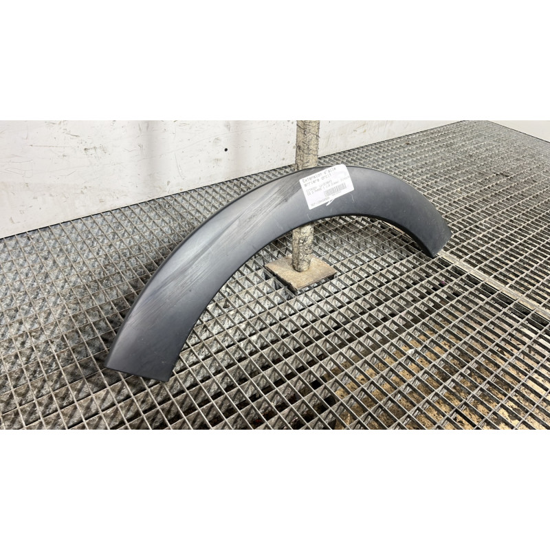 Extension d'aile arriere droit CITROEN C3 3 Photo n°2