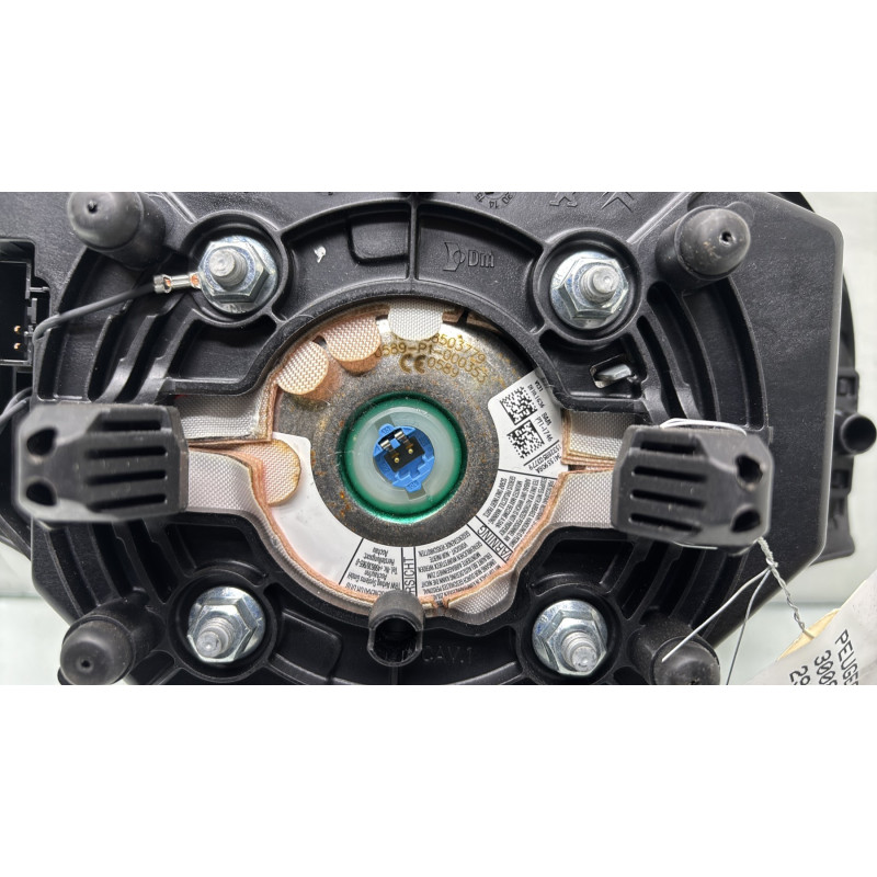 Air bag conducteur PEUGEOT 3008 1 Photo n°3