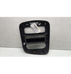 Facade autoradio RENAULT CLIO 4