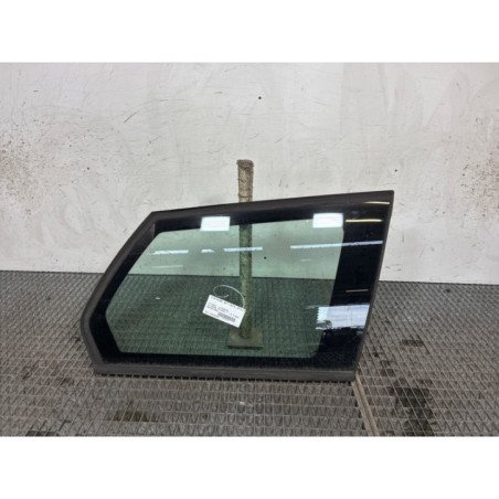 Custode arriere droit CITROEN C4 GRAND PICASSO 1