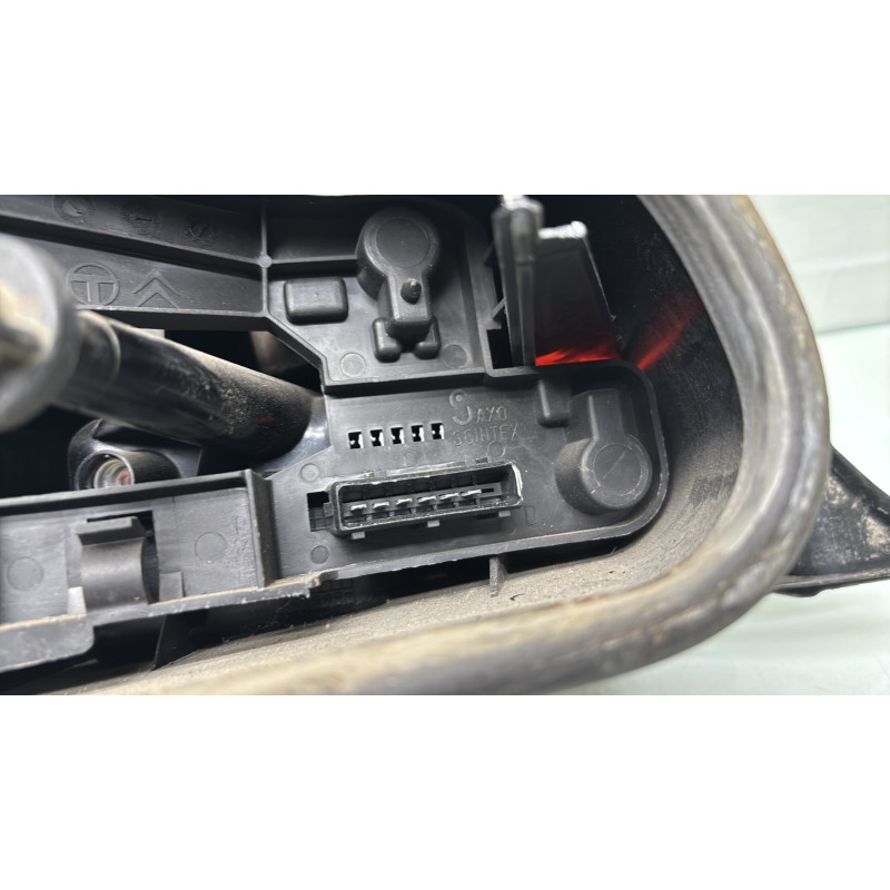 Feu arriere principal droit (feux) CITROEN SAXO Photo n°3
