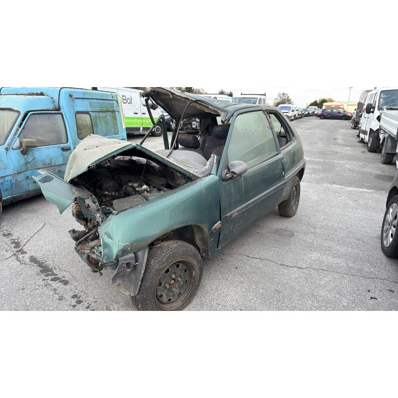 Feu arriere principal droit (feux) CITROEN SAXO Photo n°4