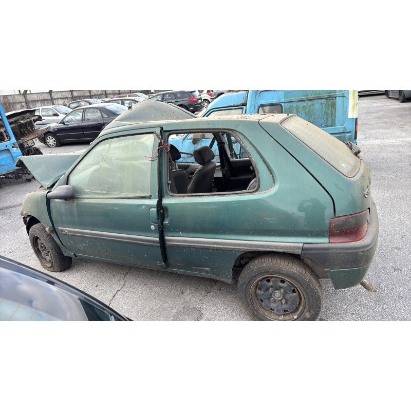 Feu arriere principal gauche (feux) CITROEN SAXO Photo n°9