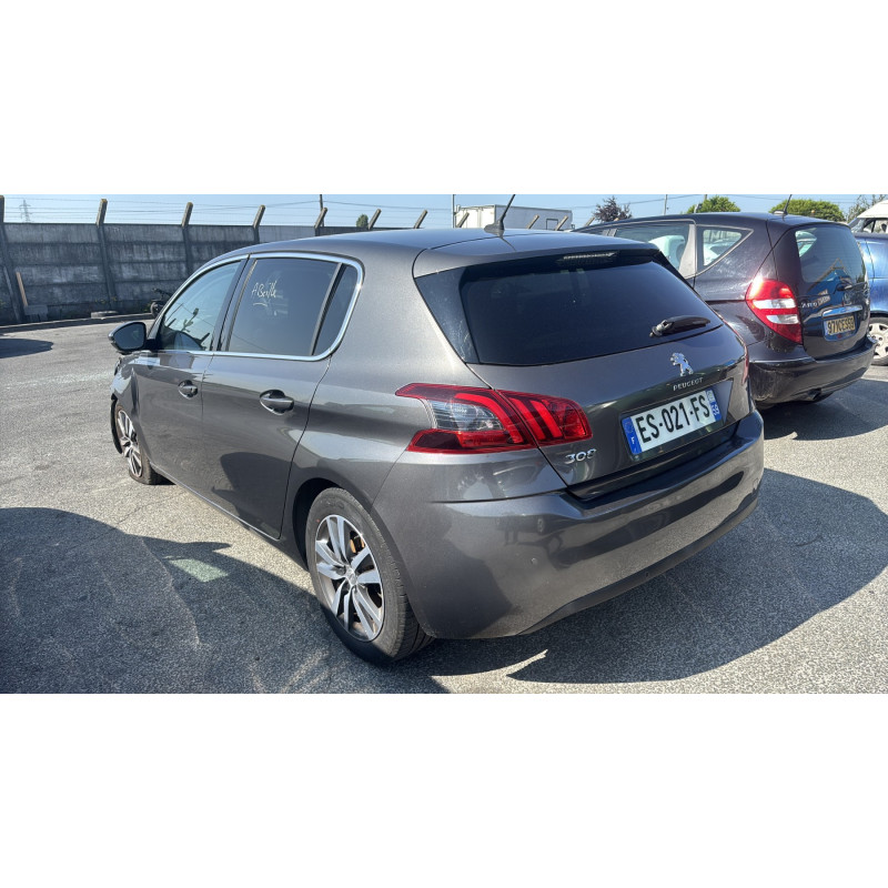 Feu arriere principal gauche (feux) PEUGEOT 308 2 Photo n°9