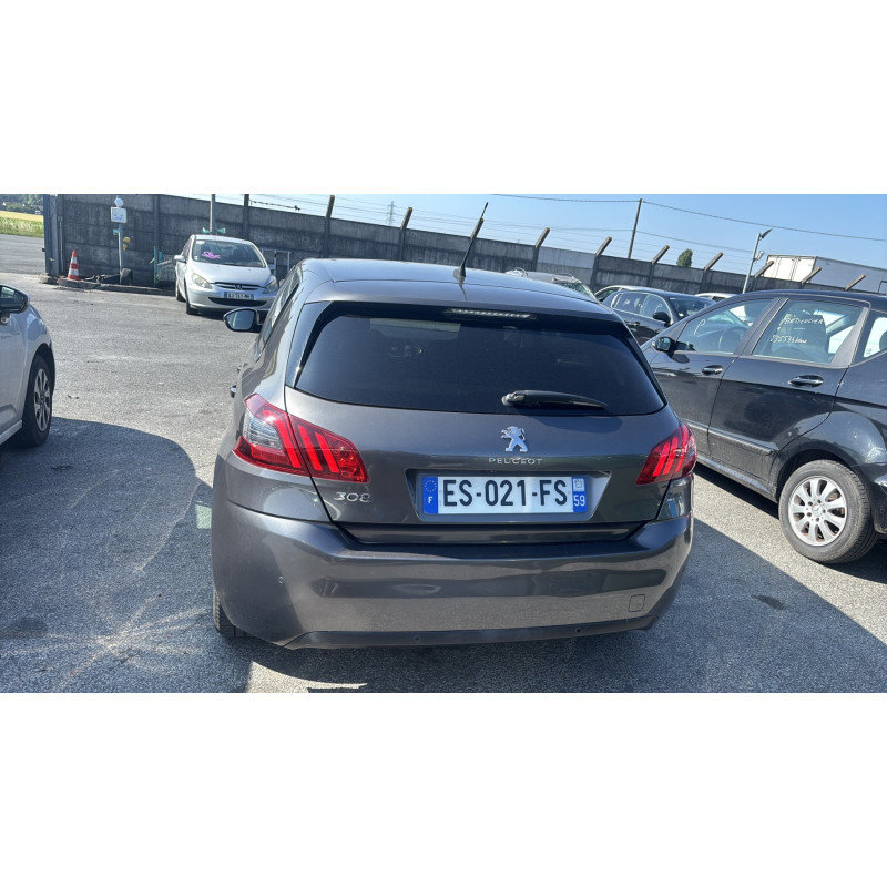 Feu arriere principal gauche (feux) PEUGEOT 308 2 Photo n°10