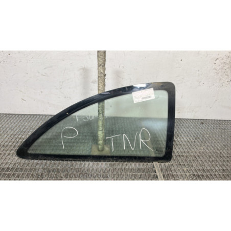 Custode arriere droit OPEL CORSA C Photo n°1