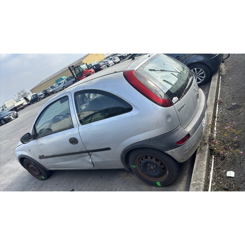 Custode arriere droit OPEL CORSA C Photo n°10