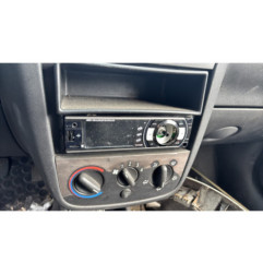 Custode arriere droit OPEL CORSA C