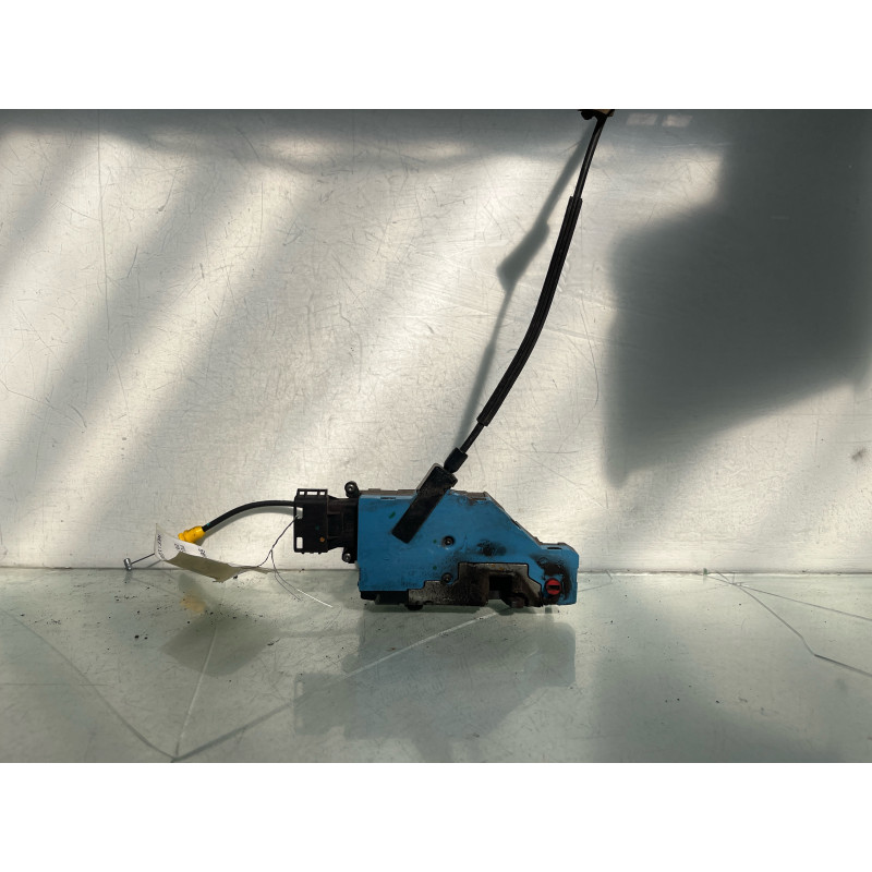 Serrure arriere droit PEUGEOT 207 Photo n°1