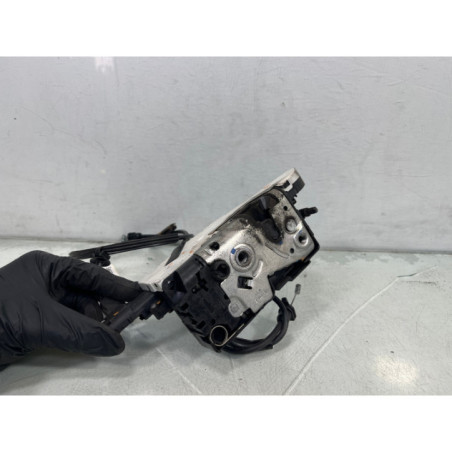 Serrure avant droit PEUGEOT 207