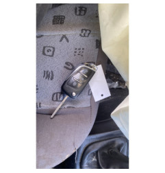 Vitre avant gauche PEUGEOT 207