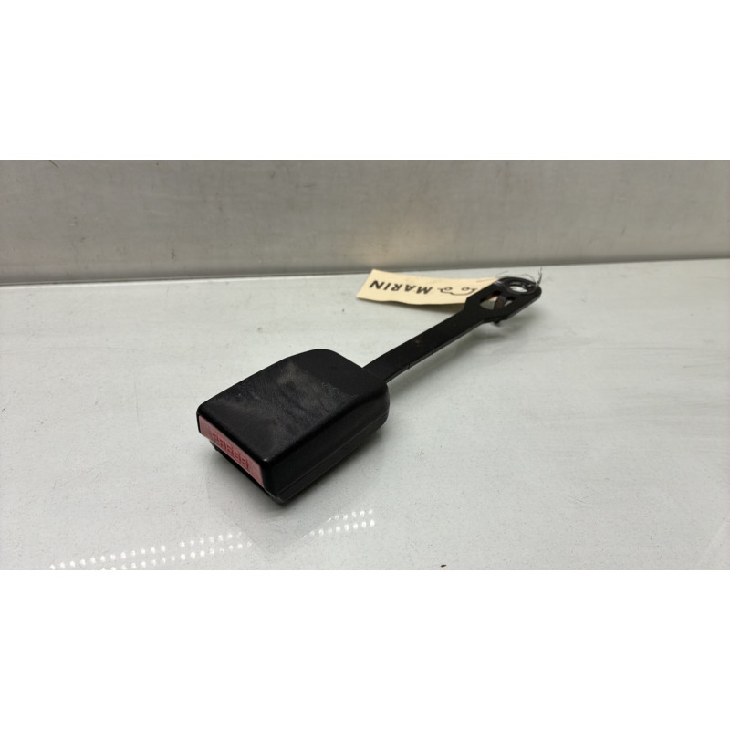 Attache ceinture avant droit PEUGEOT 307 Photo n°1
