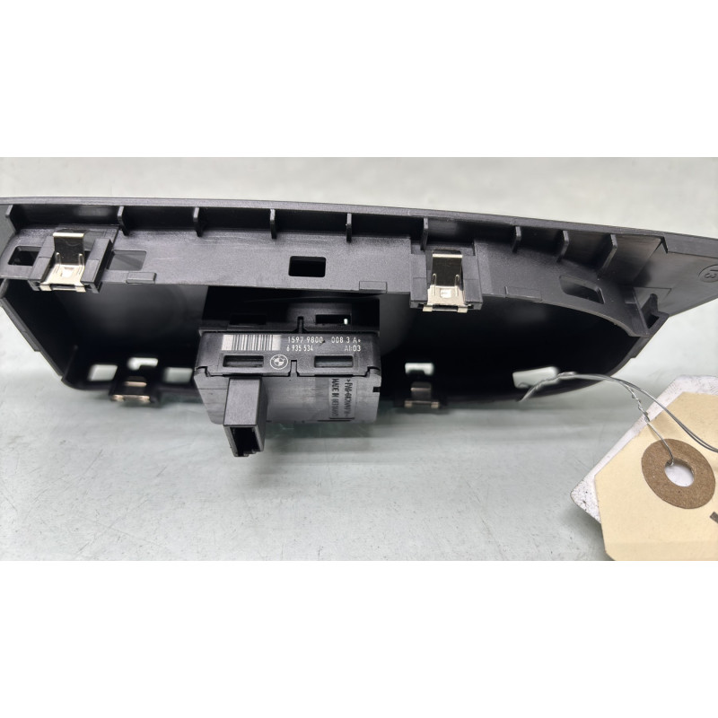 Interrupteur de leve vitre arriere droit BMW X1 E84 Photo n°4