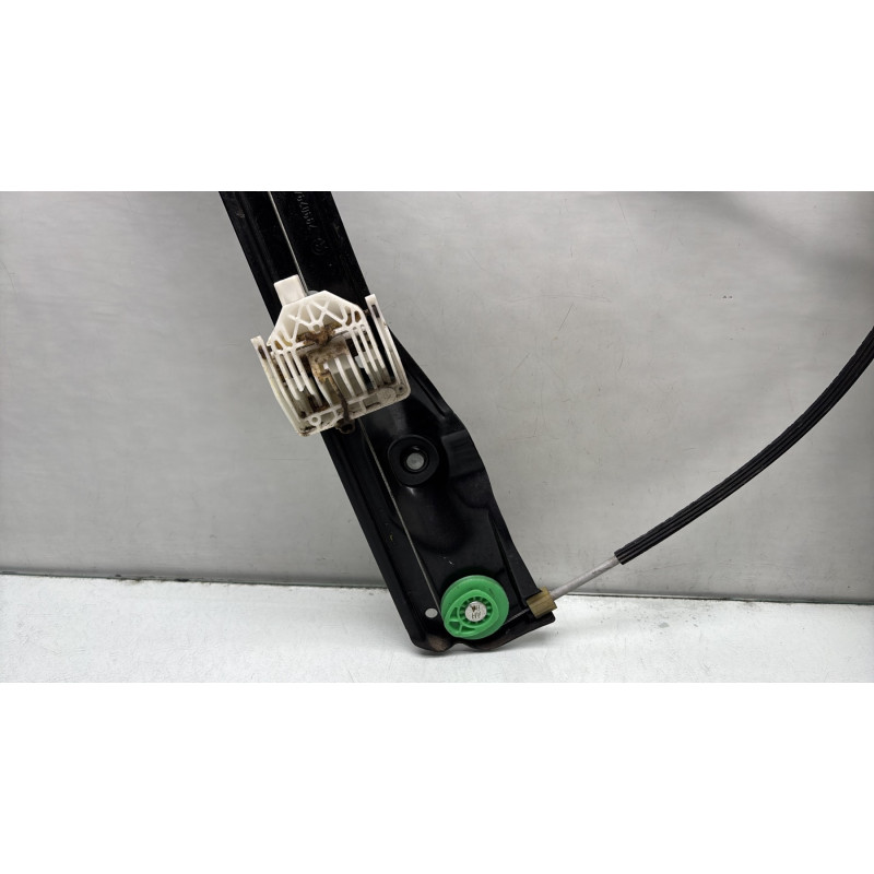 Leve vitre electrique avant droit BMW X1 E84 Photo n°2
