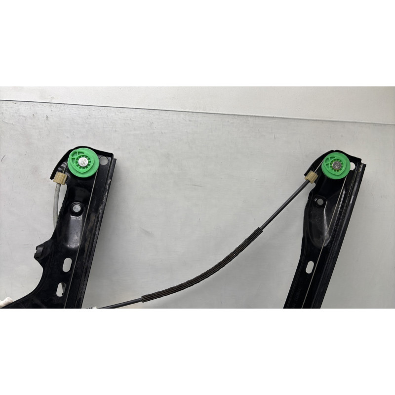 Leve vitre electrique avant gauche BMW X1 E84 Photo n°5