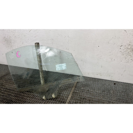 Vitre avant droit HYUNDAI I 10 1
