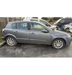 Aile avant gauche OPEL ASTRA H