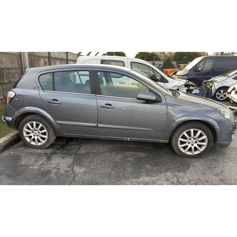 Aile avant gauche OPEL ASTRA H Photo n°11