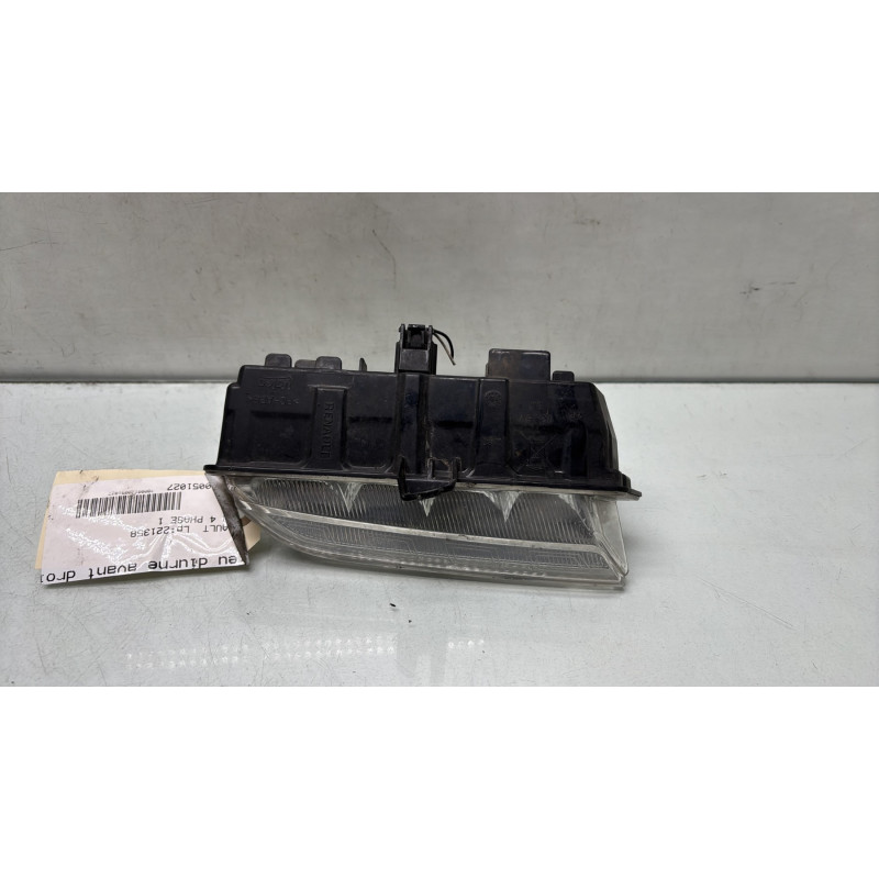 Feu diurne avant droit RENAULT CLIO 4 Photo n°4