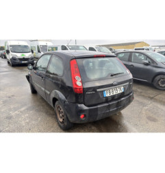 Vitre avant gauche FORD FIESTA 5