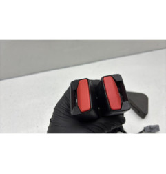 Attache ceinture arriere gauche RENAULT MEGANE 4