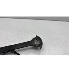 Attache ceinture avant droit RENAULT MEGANE 4