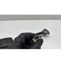 Attache ceinture avant droit RENAULT MEGANE 4