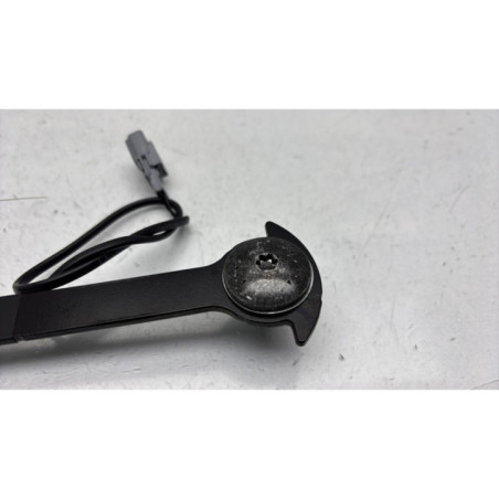 Attache ceinture avant gauche RENAULT MEGANE 4