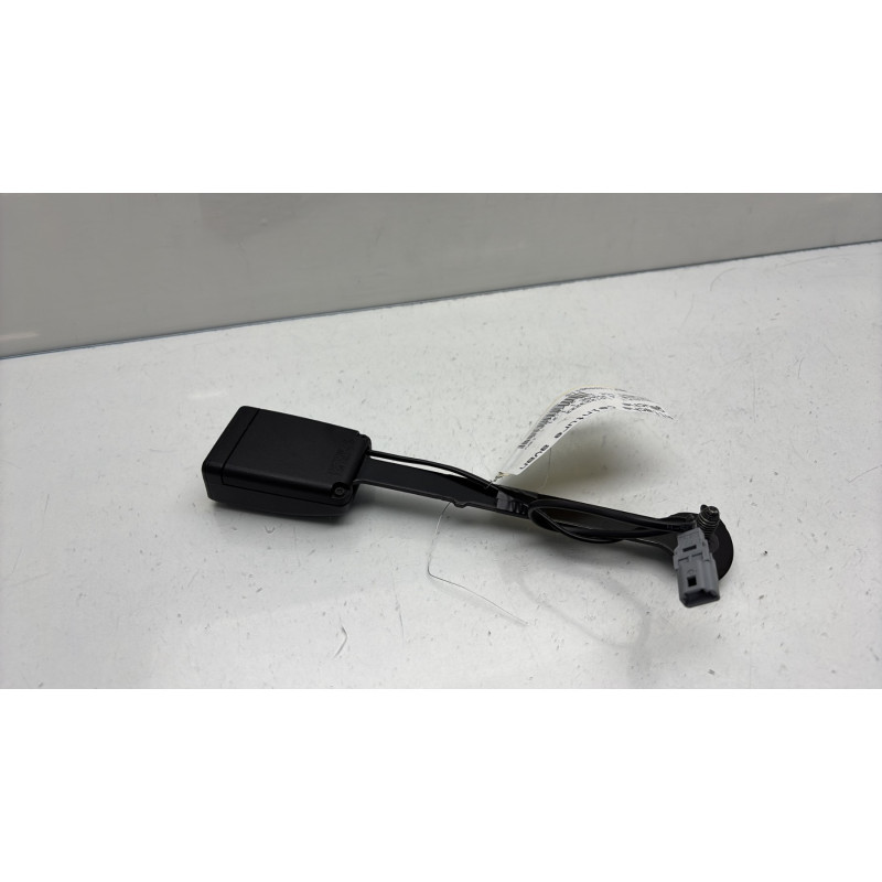 Attache ceinture avant gauche RENAULT MEGANE 4 Photo n°6