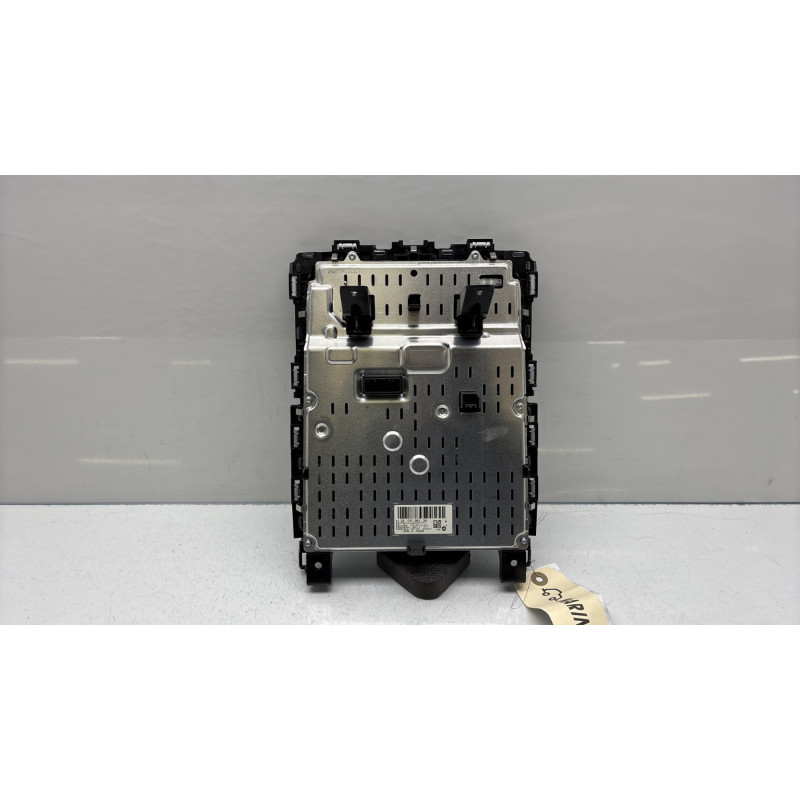Ecran GPS RENAULT MEGANE 4 Photo n°5