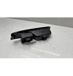 Interrupteur de leve vitre arriere droit RENAULT MEGANE 4