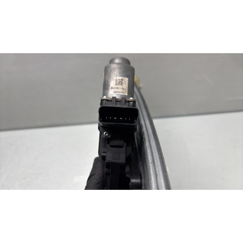 Leve vitre electrique arriere droit RENAULT MEGANE 4 Photo n°5
