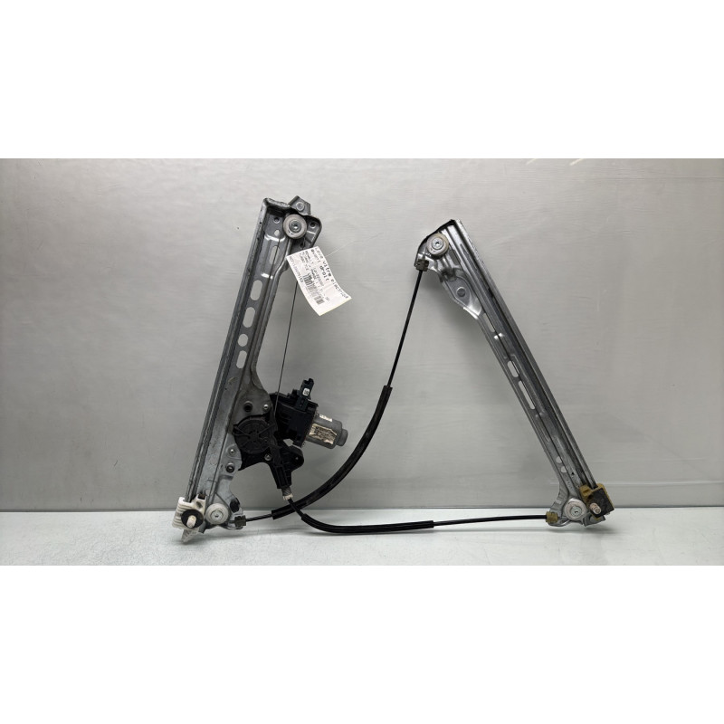 Leve vitre electrique avant droit RENAULT MEGANE 4 Photo n°1