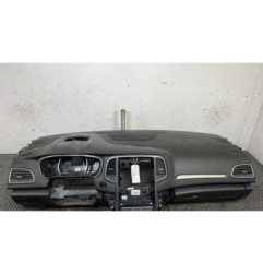 Planche de bord complete RENAULT MEGANE 4