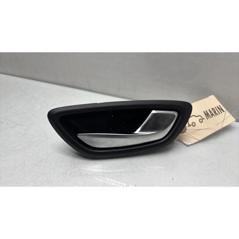 Poignee interieur arriere droit RENAULT MEGANE 4 Photo n°1