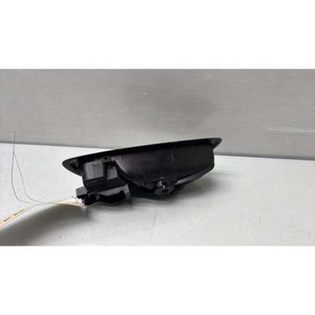 Poignee interieur arriere droit RENAULT MEGANE 4