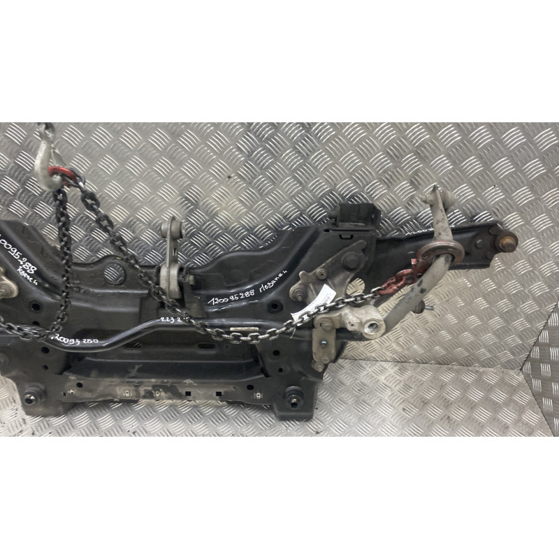 Berceau avant RENAULT MEGANE 4 Photo n°4