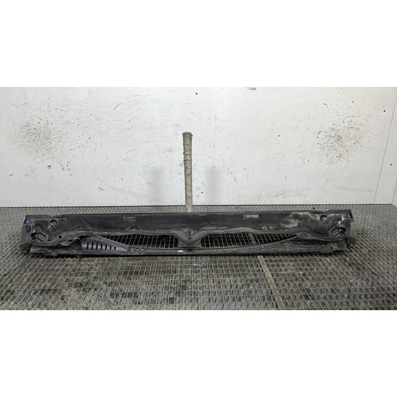 Baie de pare brise RENAULT MEGANE 4 Photo n°4
