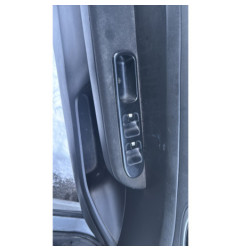 Serrure avant gauche PEUGEOT 307