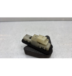 Bouton de coffre PEUGEOT 308 1