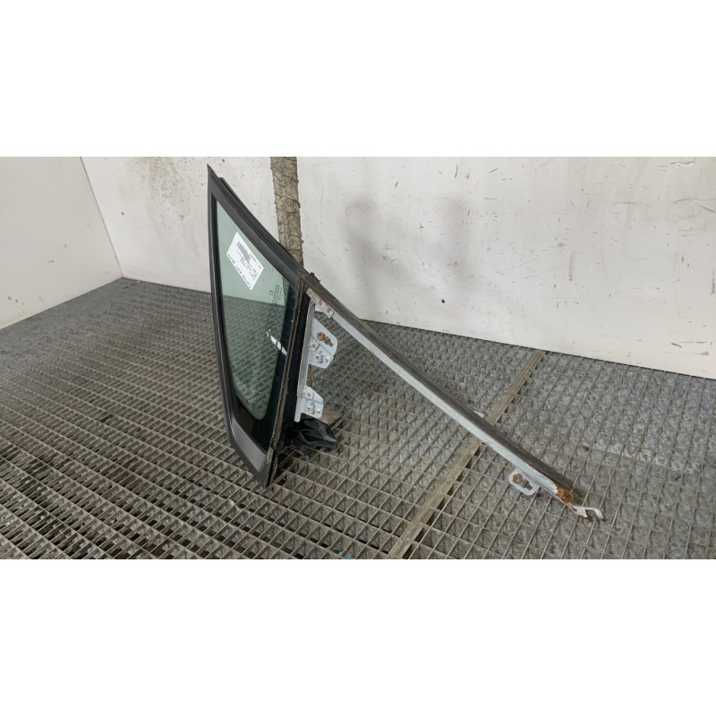 Custode avant gauche (porte) PEUGEOT 308 1 Photo n°4
