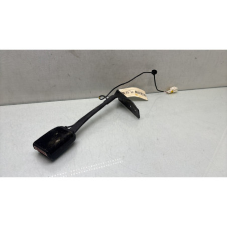 Attache ceinture avant droit PEUGEOT 308 1