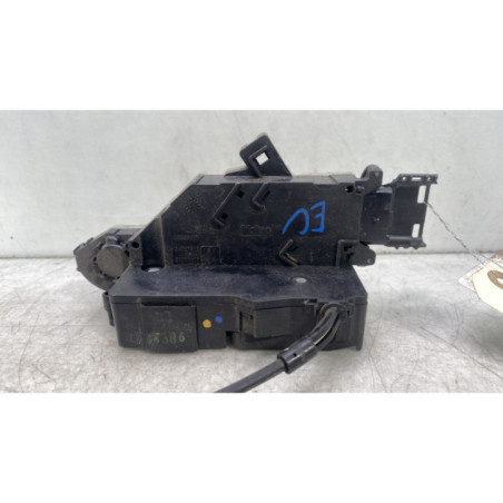 Serrure avant droit PEUGEOT 207