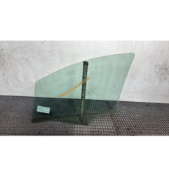 Vitre avant droit PEUGEOT 207