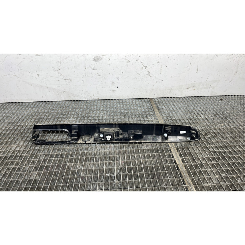 Baguette de porte arriere gauche  NISSAN TOWNSTAR Photo n°4