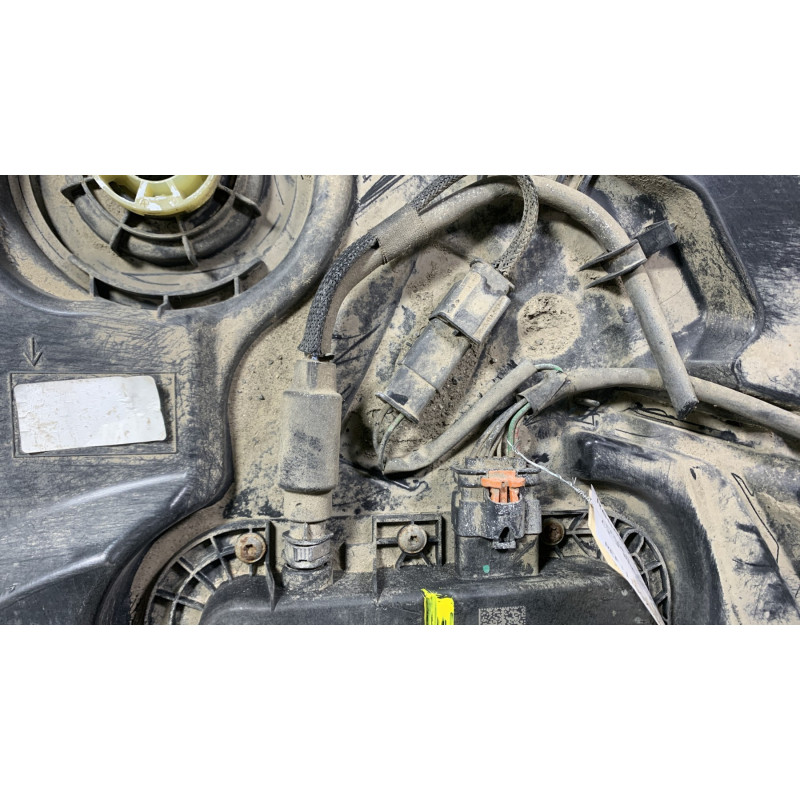 Reservoir AdBlue CITROEN C3 3 Photo n°3