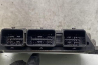 Calculateur moteur RENAULT MEGANE 2